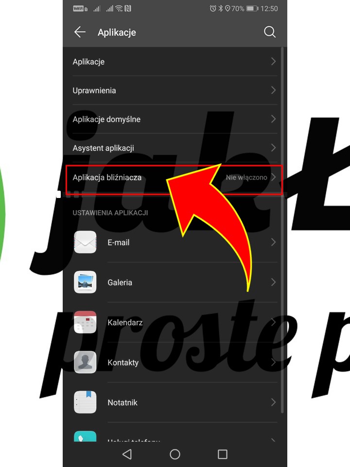 Jak połączyć dwa konta Messenger?