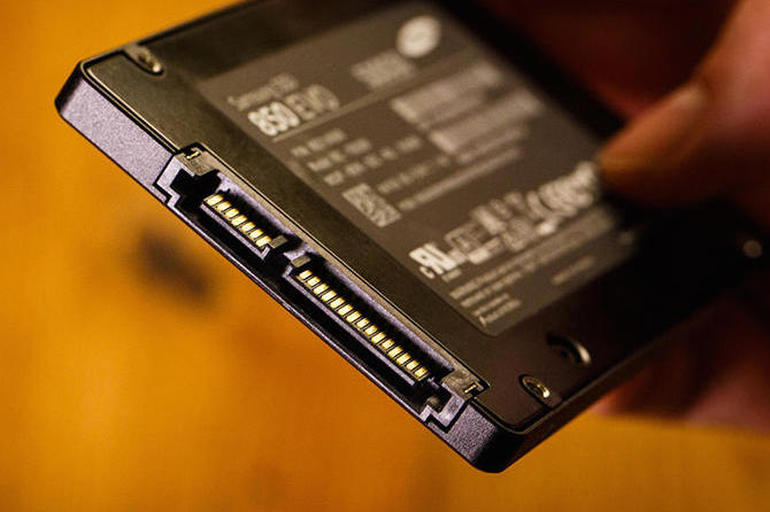 Czy dysk SSD traci dane?