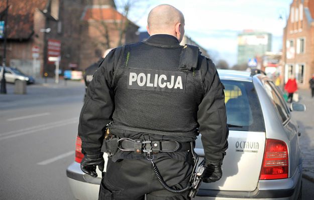 Czy policja może wejsc na Messenger?
