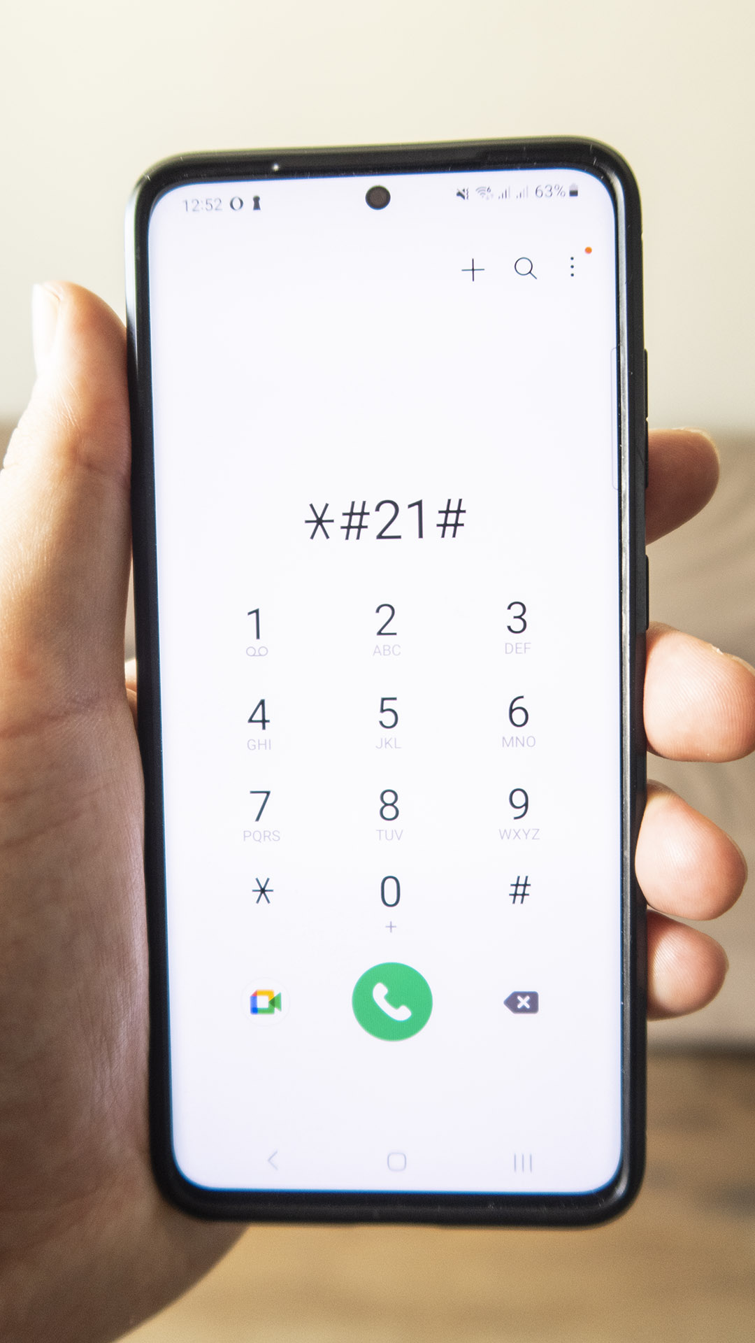 Jak sprawdzić czy telefon jest przekierowany?
