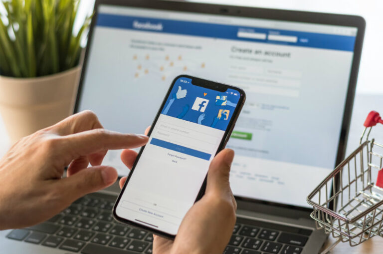Czy Facebook cię śledzi?