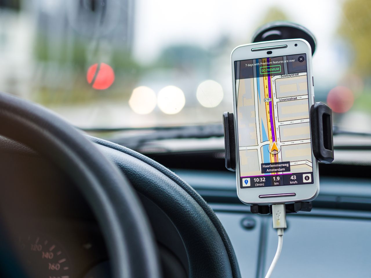 Jaka jest najlepsza nawigacja na telefon?