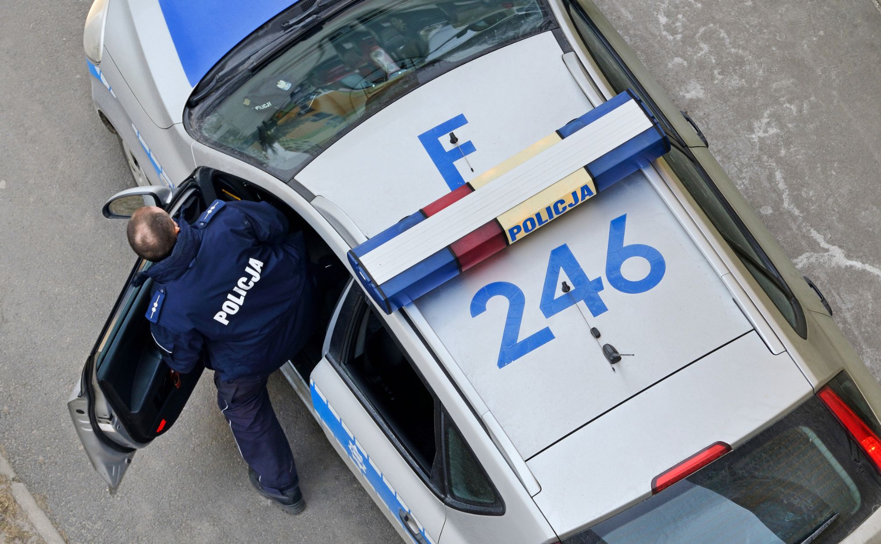 Komu Policja zaklada podsłuch?