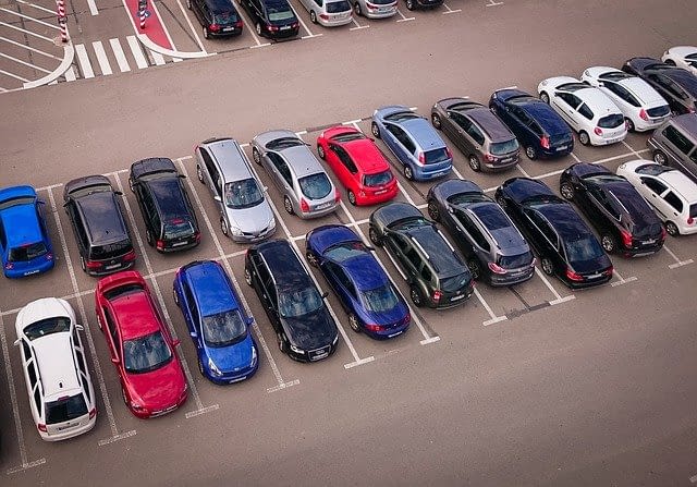 Jak zaznaczyc parking?