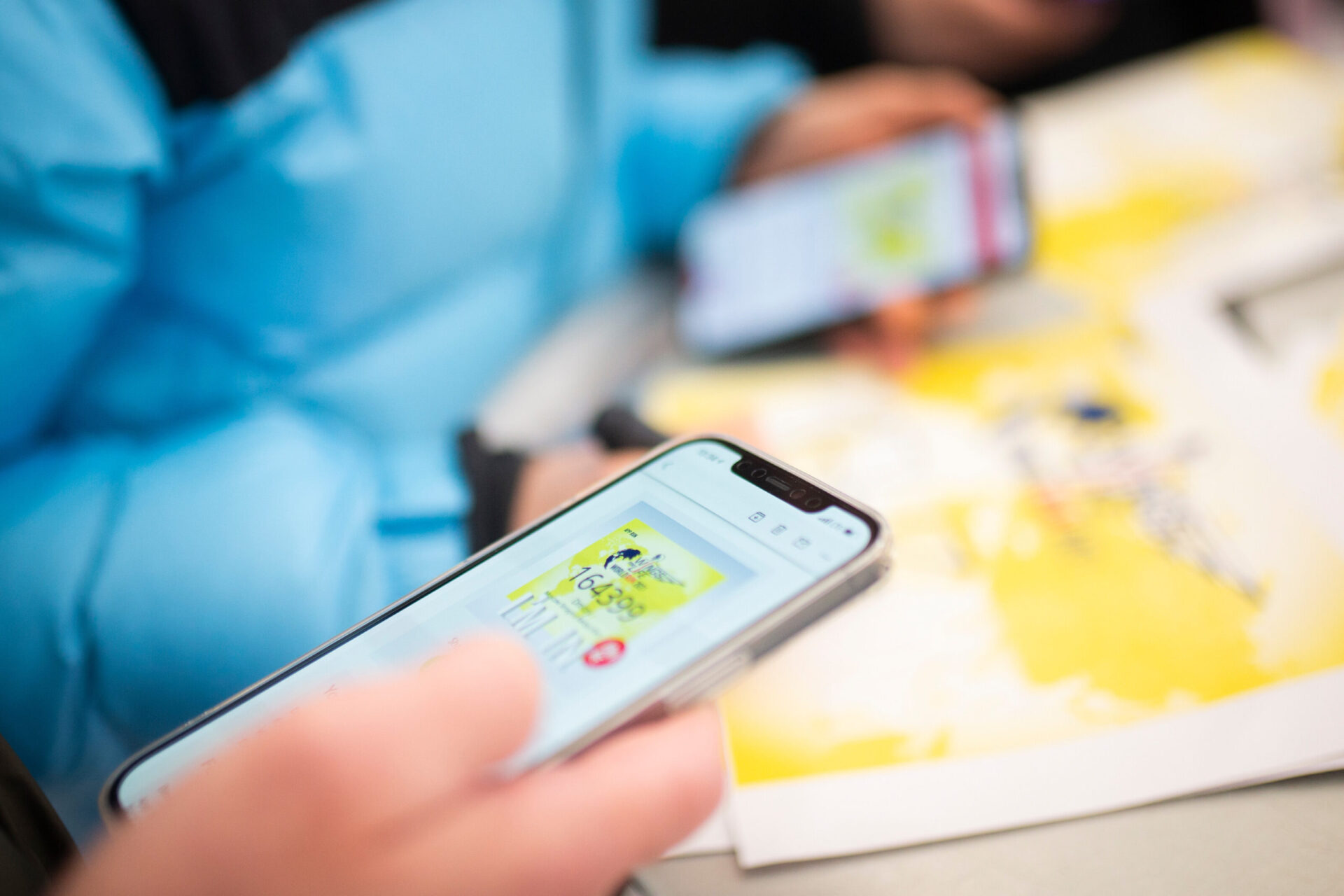 Jak skopiować cała zawartość telefonu na nowy telefon?