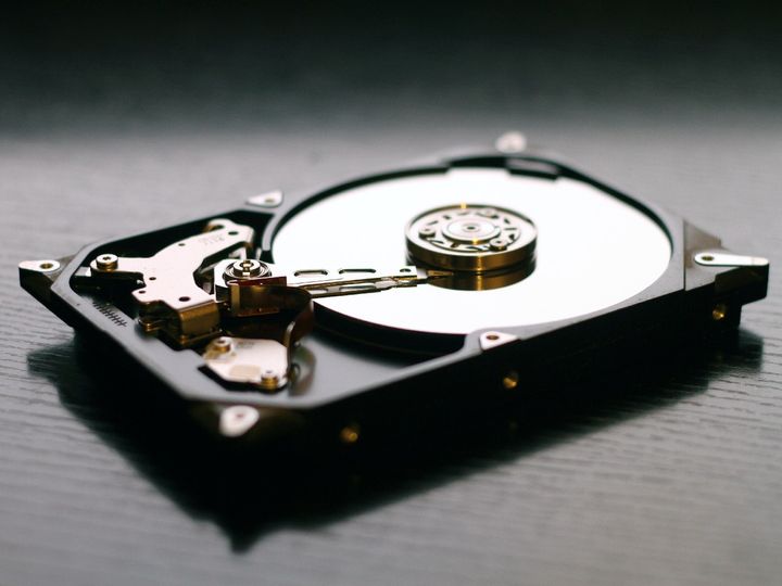 Czy opłaca się mieć dysk HDD?