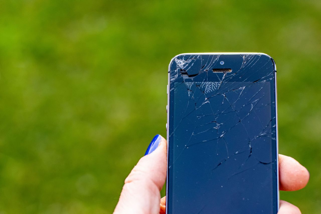 Czy opłaca się zmieniać telefon?