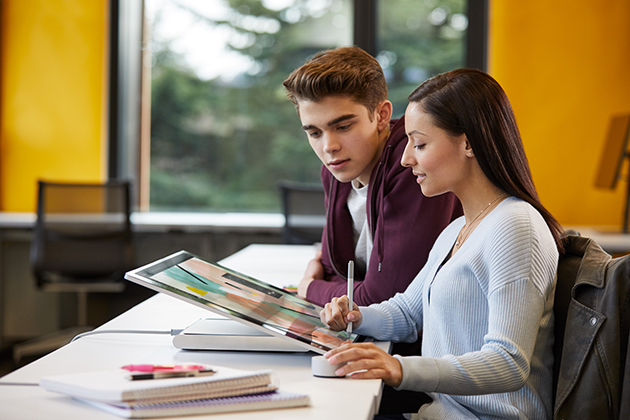 Czy są studia w chmurze?