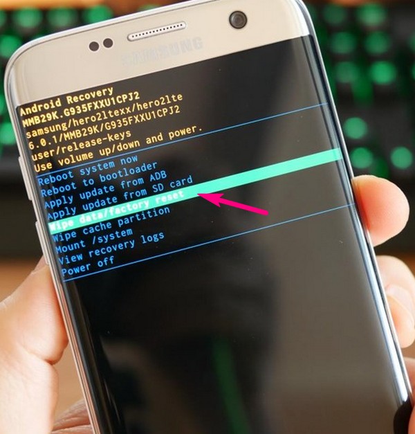 Jak zresetowac samsung bez ekranu?