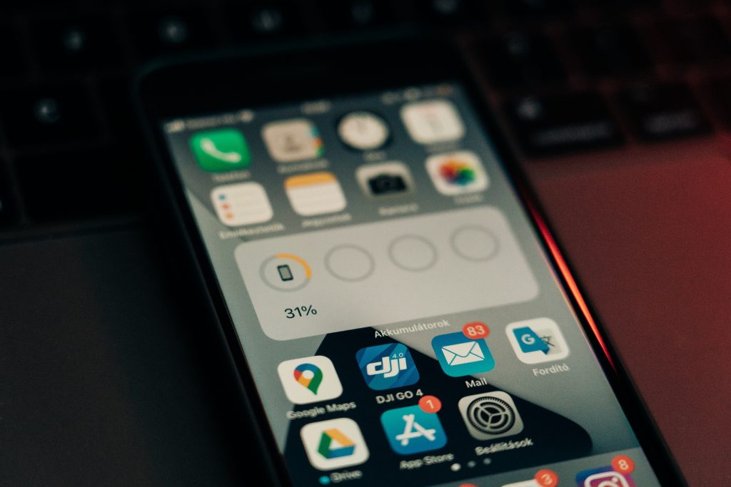 Co zrobić gdy telefon sam się wyłącza i włącza Samsung?