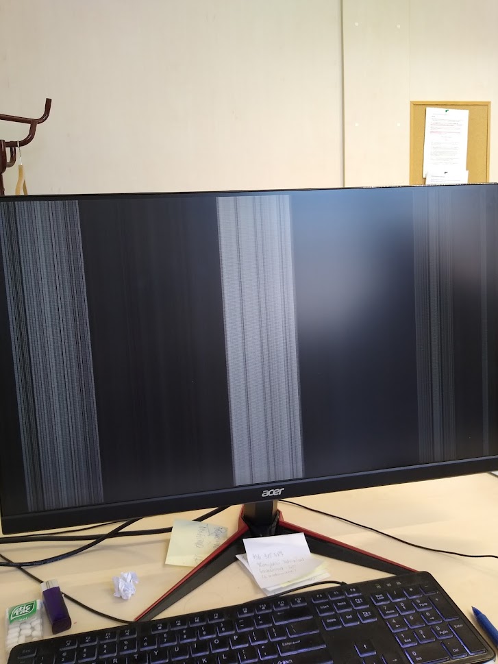 Jak sprawdzić czy monitor nie jest uszkodzony?