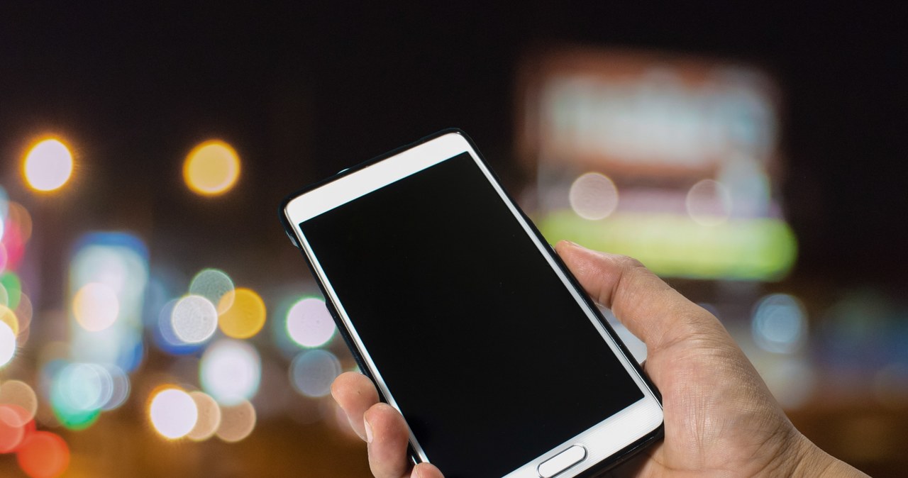 Jak wyłączyć telefon gdy ekran dotykowy nie działa?