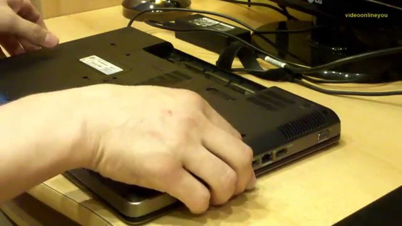 Jak zrobić reset w laptopie?